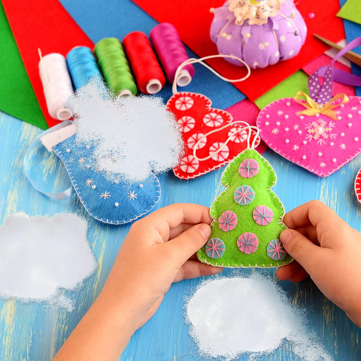 2 Bags Christmas Fake Snow Cotton like Fluffy Snow Fiber Artificial Snow Indoor Snow Blanket Decor for Winter Mantle Village, Nativity and Christmas Ornament(White) image number 4