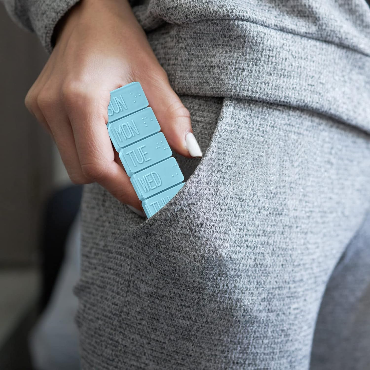 Pill Organizer-Pill Boxes for Travel, 7 Day with Braille Pill Case Vitamins Fish Oil Supplements, Medication Organizer Dispenser for Fish Oils, Vitamin Holder Supplement (Sky Blue) image number 3