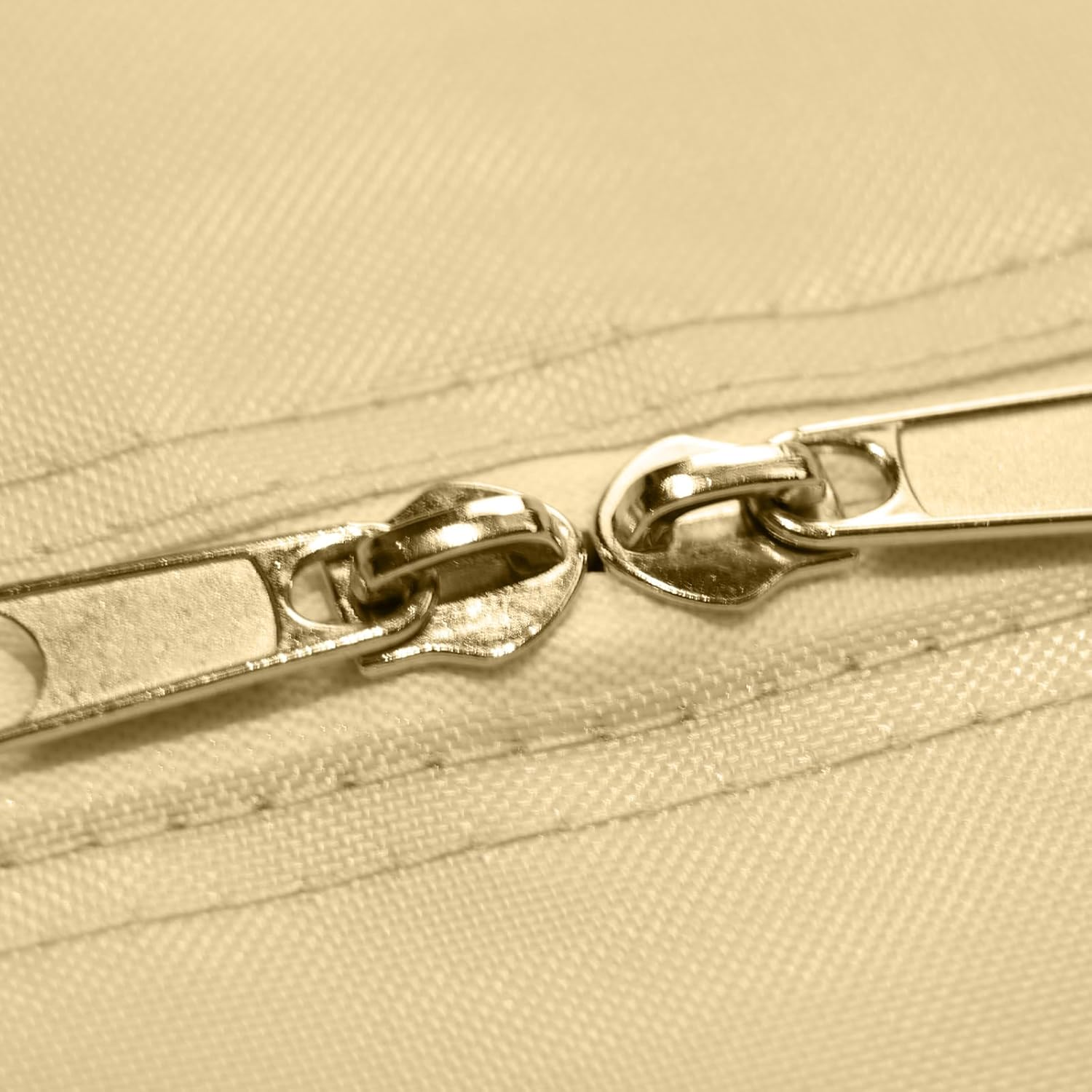 Outdoor Cushion Storage Bag Extra Large 420D Oxford Waterproof Dust Proof Outdoor Zippered Patio Cushion Storage Bag (Beige) image number 2