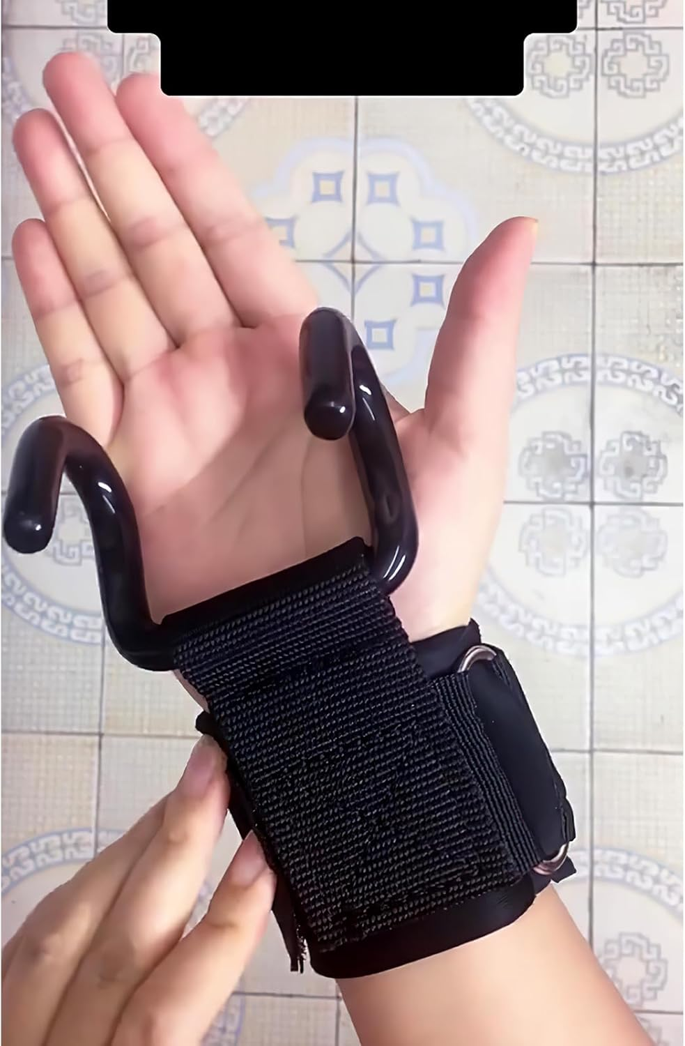 Weight Lifting Hooks,Heavy Duty Lifting Wrist Straps, Weight Lifting Grips,Weight Lifting Straps,Wrist Straps Weightlifting,Adjustable Pull-Up Hooks Straps,Heavy Duty Weight Lifting Steel Hooks image number 2