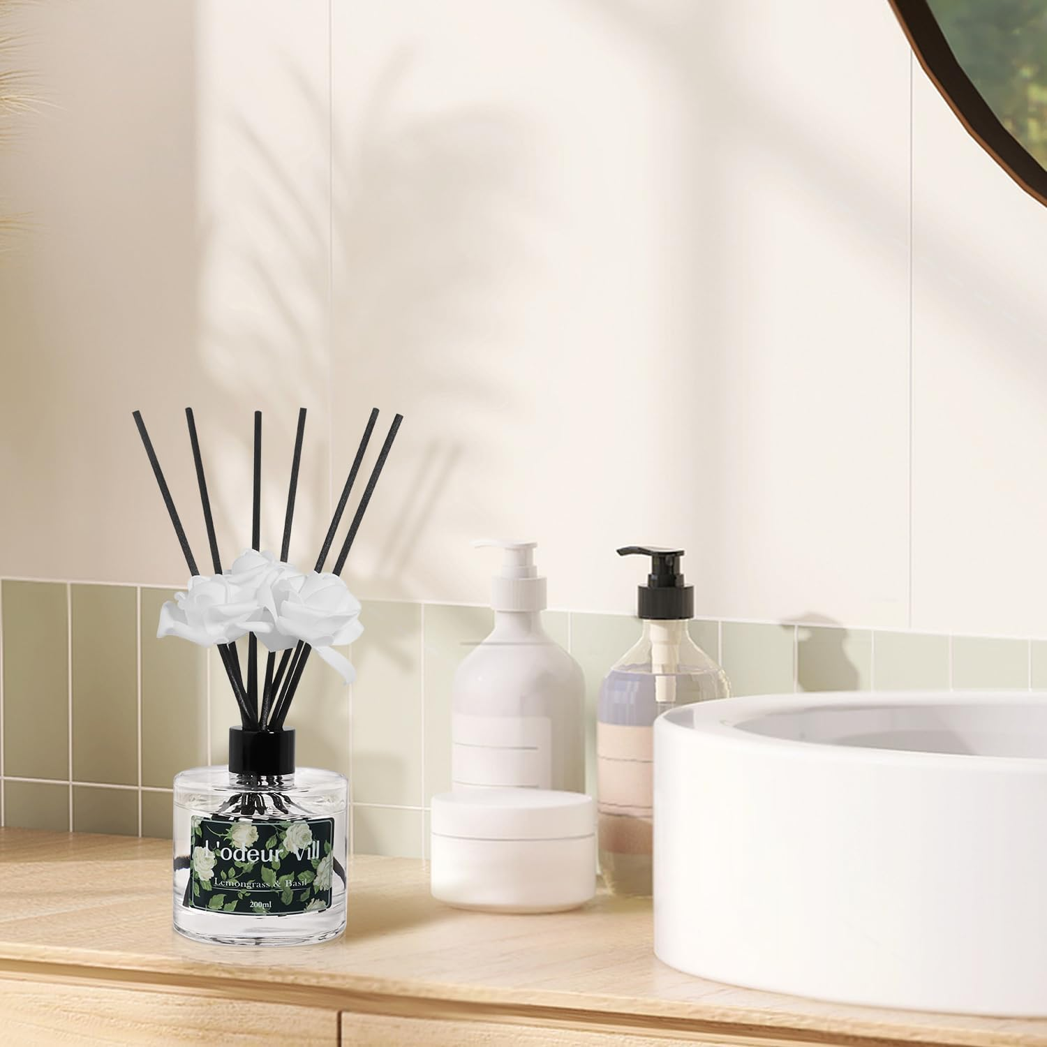 L'Odeur Vill Reed Diffuser Set, 6.7 Oz Lemongrass & Basil Scented Diffuser with 6 Sticks, Reed Diffuser with 3 Artificial Rose Home Fragrance for Bathroom Shelf Decor image number 5