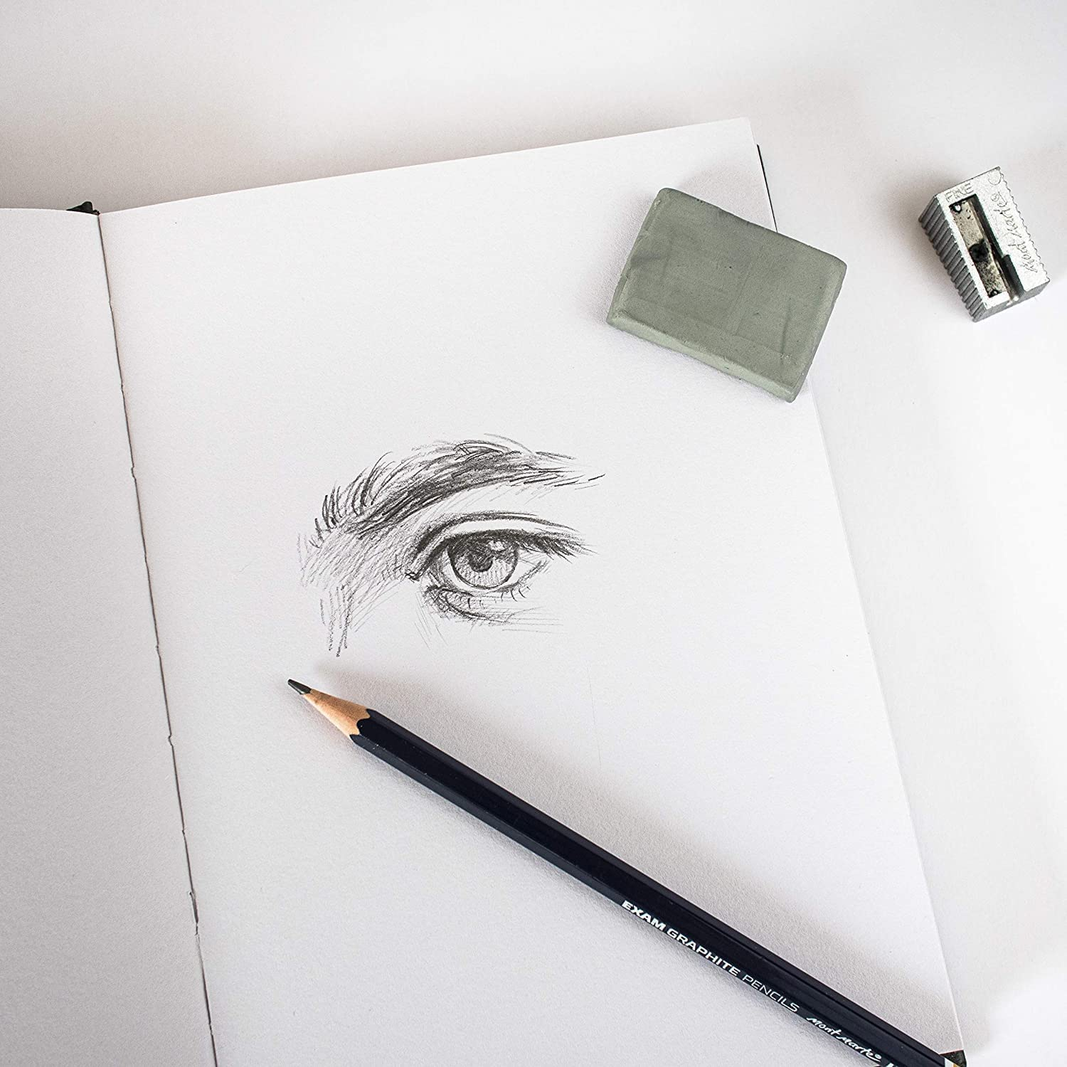 Mont Marte Signature 110Gsm Hardbound Sketch Book, A5 Size image number 6