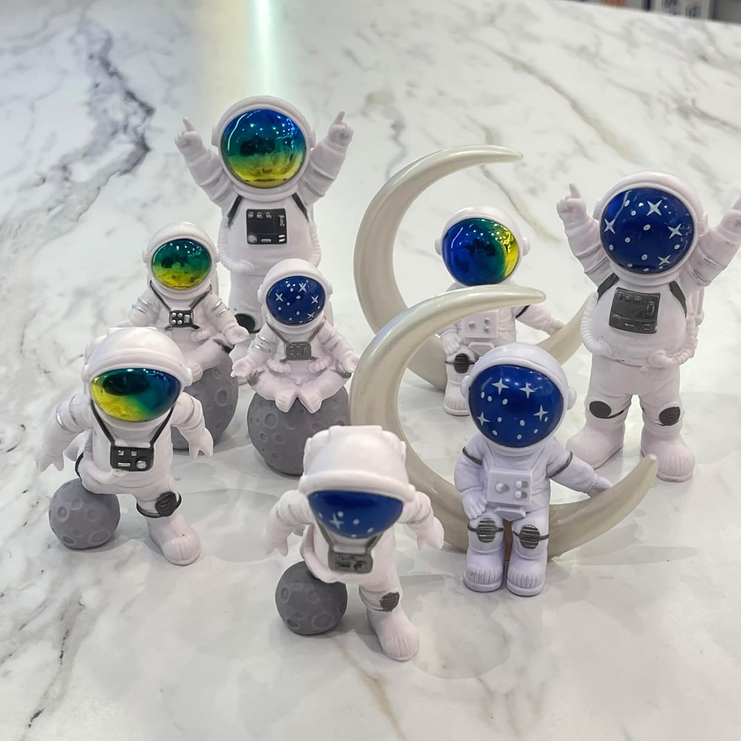 LUOZZY 8 Pcs Astronaut Figurines Cake Topper Miniature Astronaut Toys Outer Space Cake Decorations Spaceman Statues for Space Theme Party Decorations