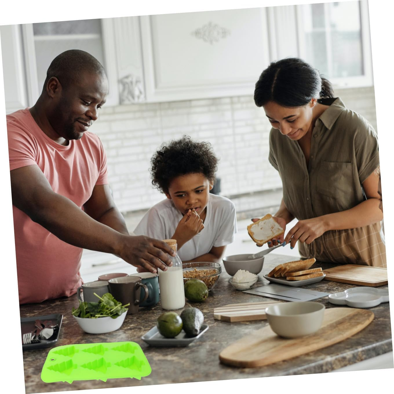 Silicone Christmas Tree Molds 2 Pack Cake Molds Easy to Clean Great for Baking Gifting image number 5