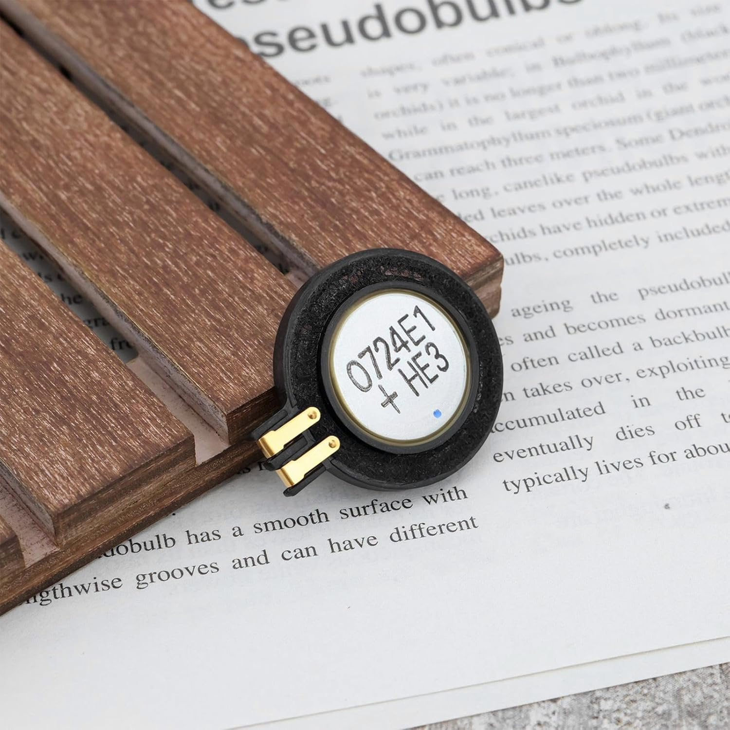 Ecsing 2Pcs Replacement Internal Speaker 2.3X0.4Cm, Compatible with Gameboy Advance SP, Black image number 3