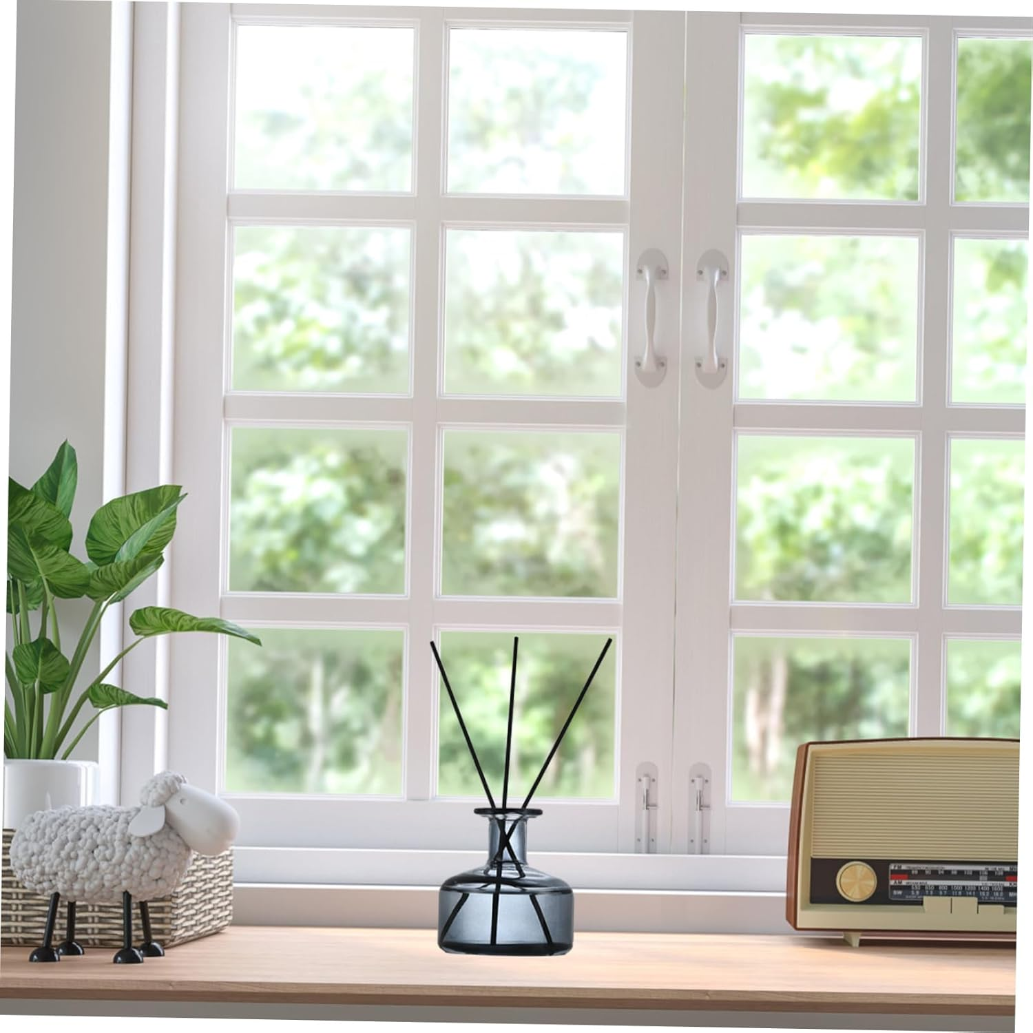 GARVALON 2Pcs Chic Aroma Diffuser Bottles Glass Aromatherapy Containers for Home Office for Friends Family Grey Random Color image number 1