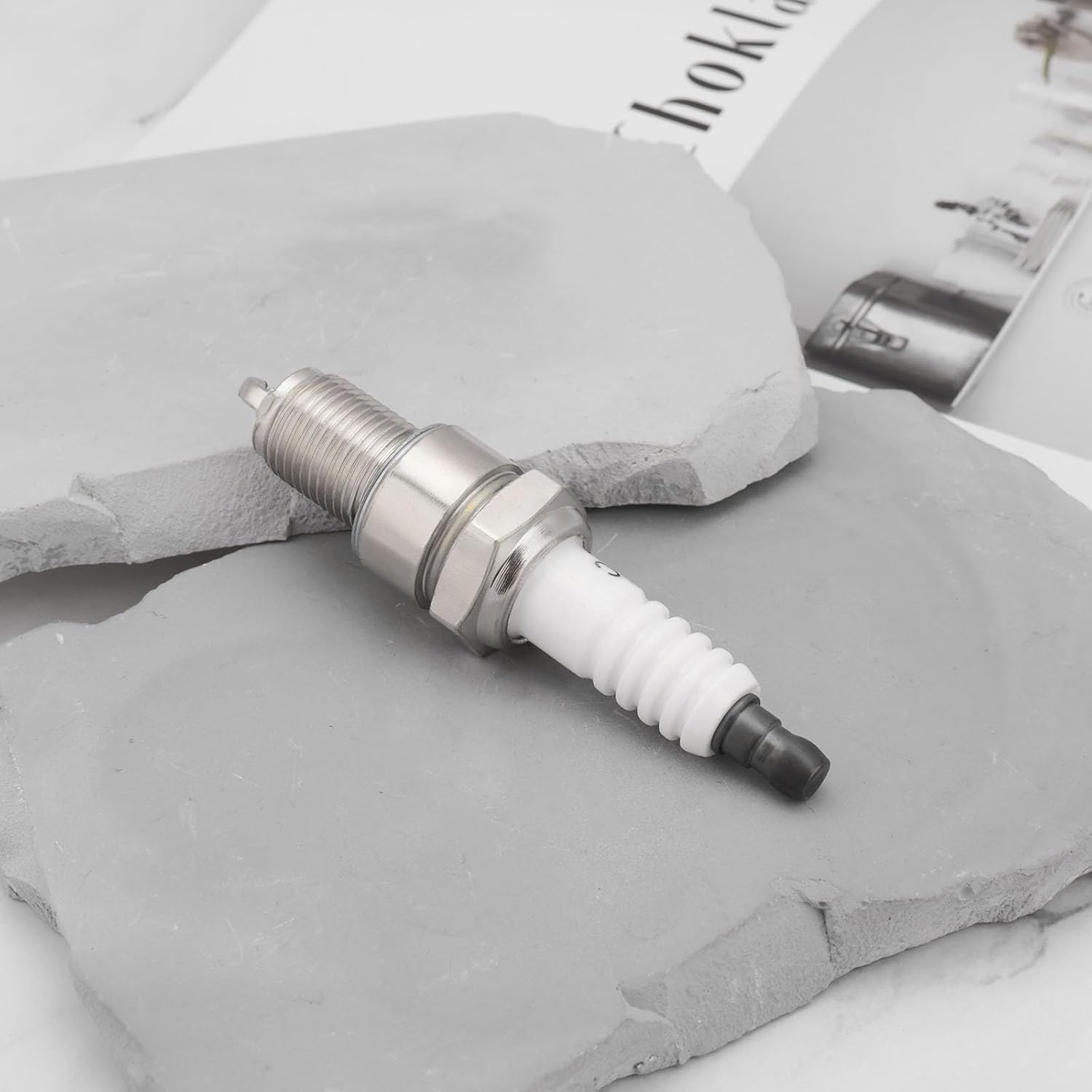 2Pcs BPR4ES 97226 NGK Lawn Mower Spark Plug 14Mm Thread Suitable for Small Engine Garden Tools Lawn Mower Chain Saw Brush Cutter image number 2