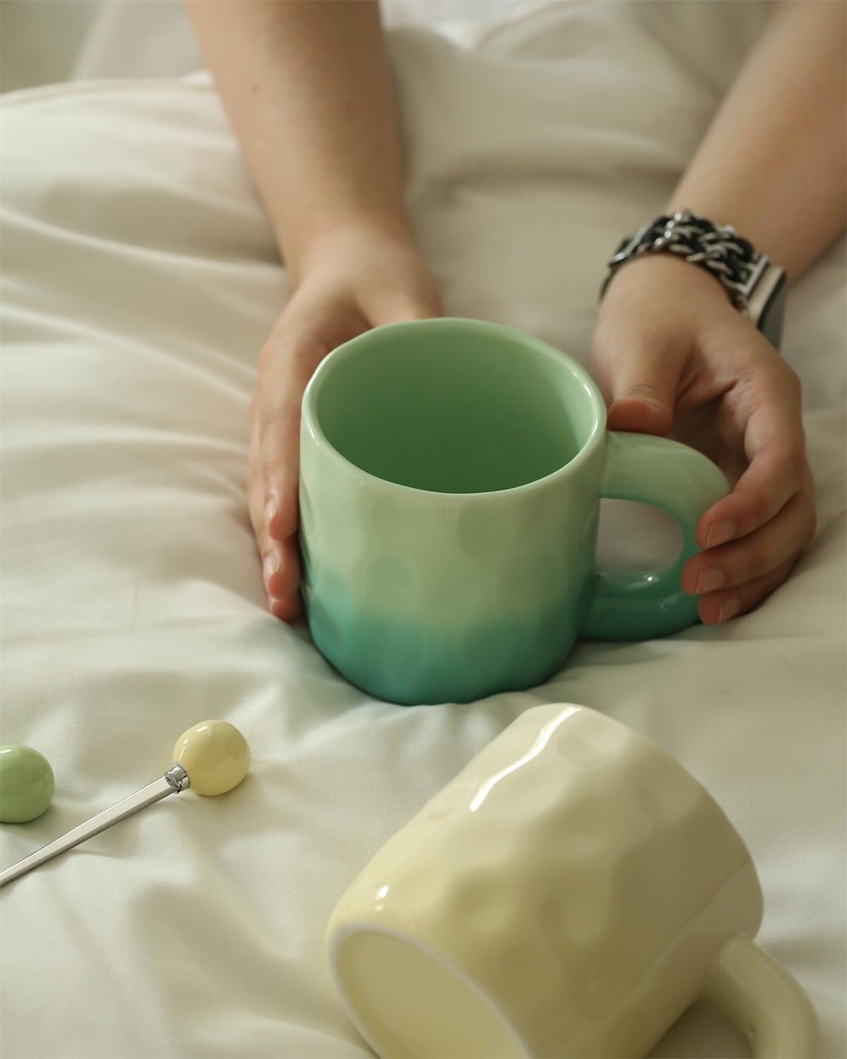 TREEWOO Creative Gradient Macaroon Color Ceramic Handmade Coffee Mug with Chubby Handle and Spoon Cute Breakfast Coffee Milk Cup for Family Friend (Green) image number 4