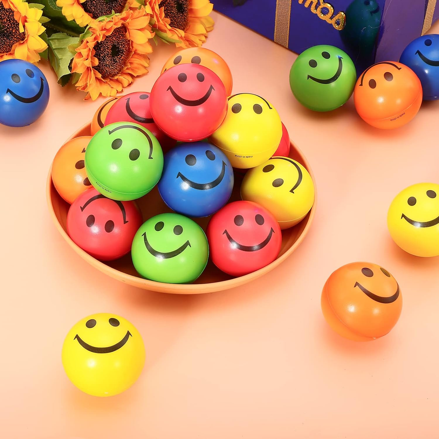 24 Pack Stress Balls Bulk,2.5 Inch Face Squeeze Balls,Smile Balls,Party Favor Soft PU Balls,Stress Relief for Finger Exercise School Carnival Reward,Assorted Colors Random Pattern