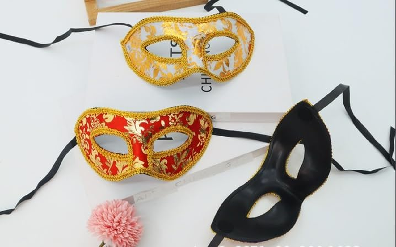 Man'S Christmas Halloween Ball Party Plastic Black Half-Face Masquerade Mask image number 4