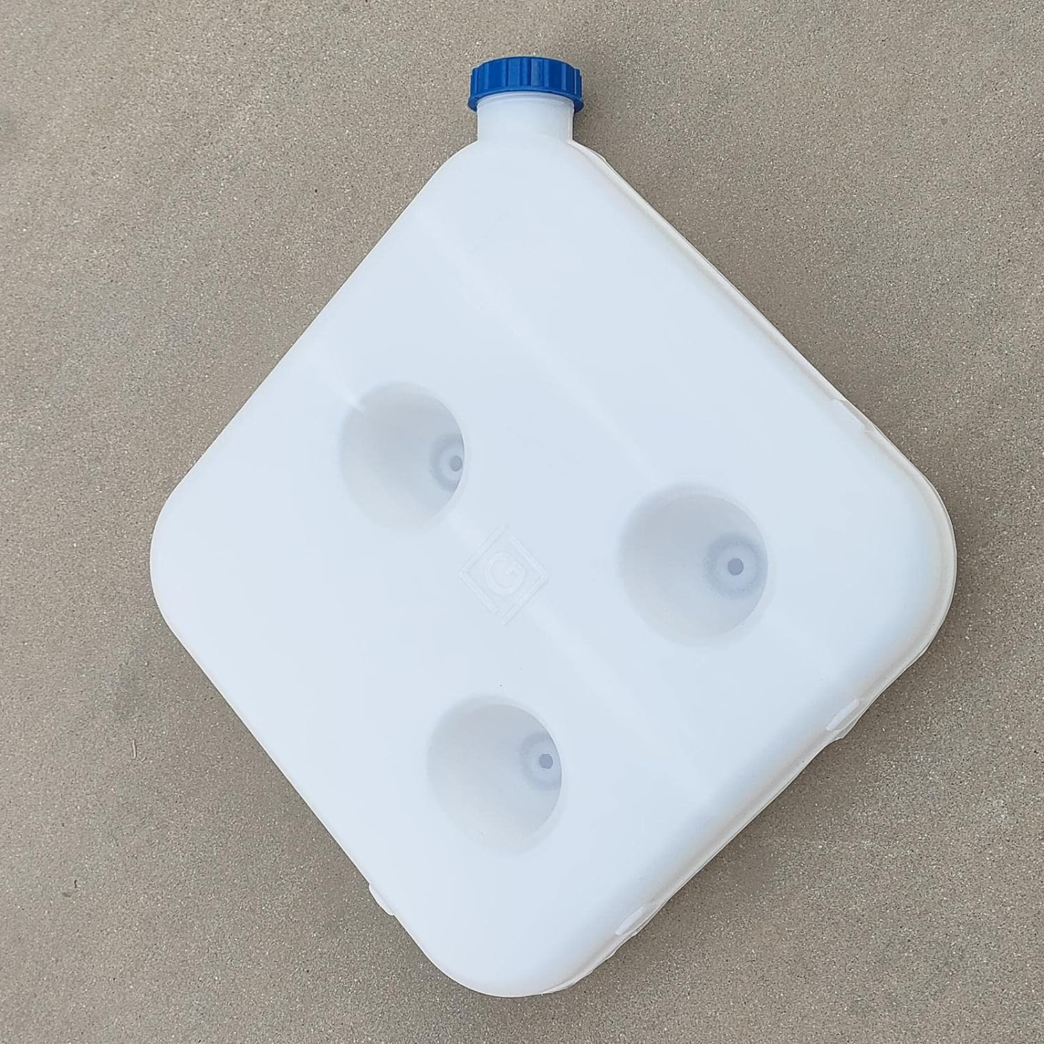 Car Heater Gasoline Tank 10L Plastic Fuel Tank Oil Gasoline Tank with Mounting Hole Thicken Material Durable Fits for Caravan Truck Car image number 5