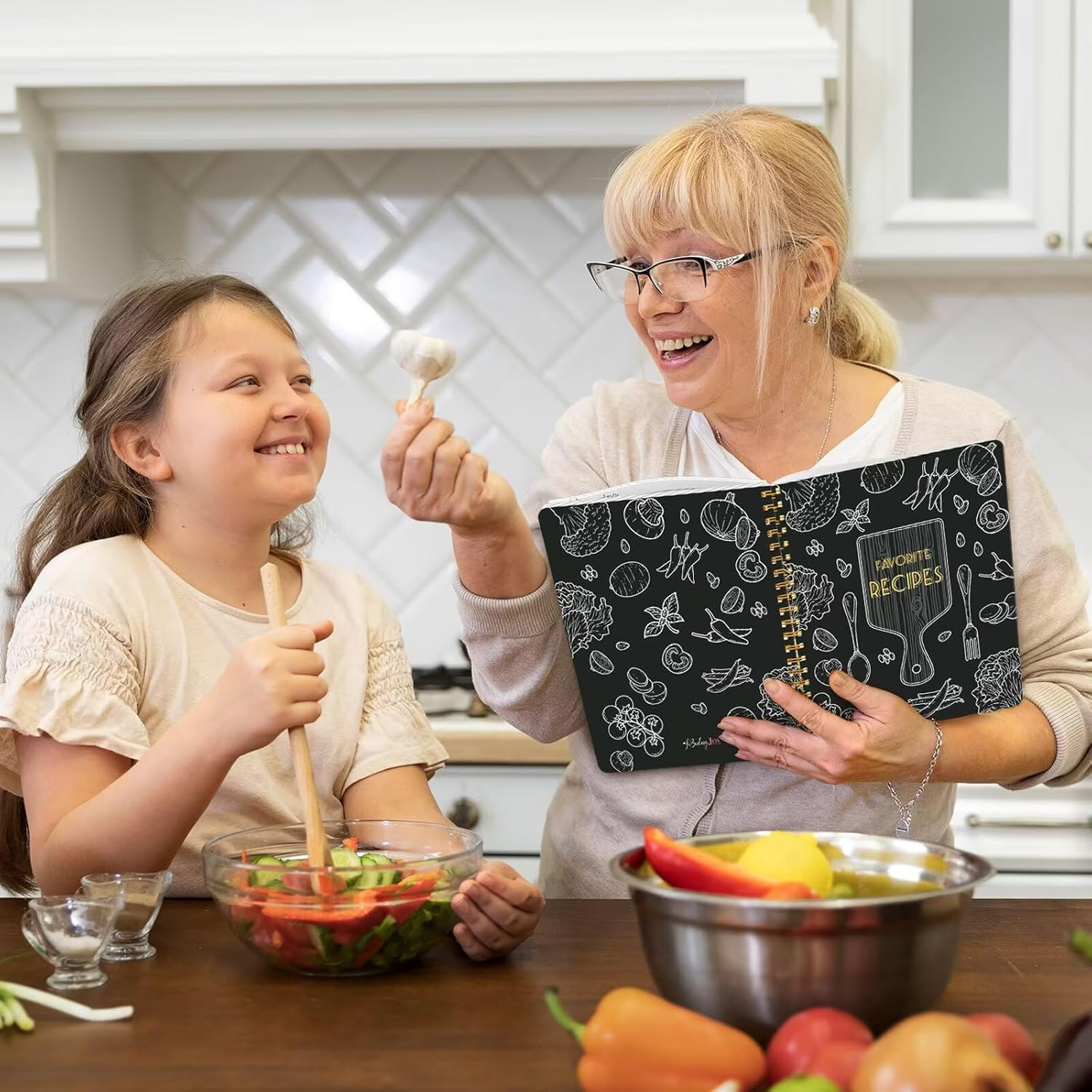 Lubudingjoy Blank Recipe Notebook to Write in Your Own Recipes, Full Page Sprial Hardcover Personal Recipe Organise, Recipe Journal Hold 140 Recipes (Black) - Peanut Brown image number 4