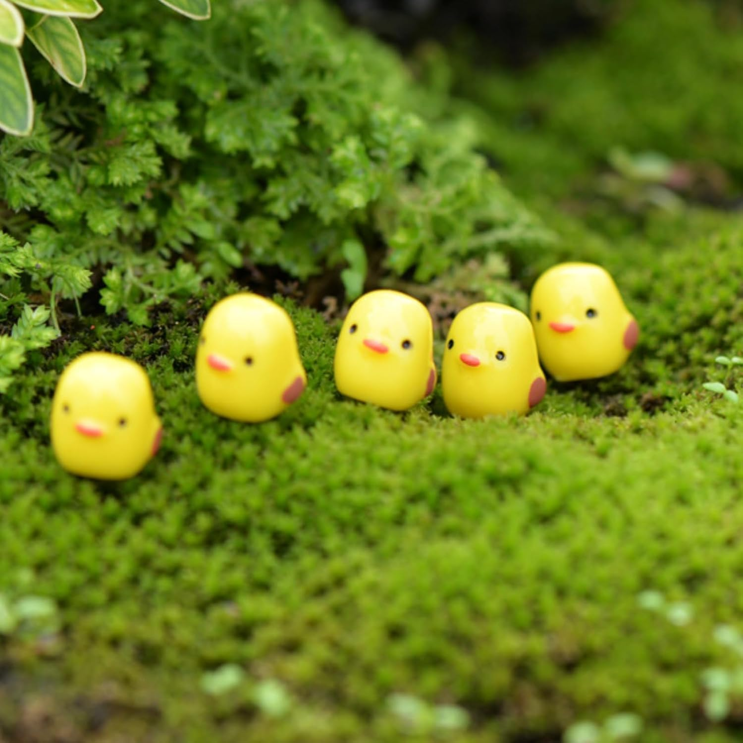 Cute Mini Chickens Car Dashboard Accessories Fun Chicks Car Rearview Mirror Decor Car Mirror Interior Ornaments, Fairy Garden Landscape Decor Home Decor Car Gifts image number 2