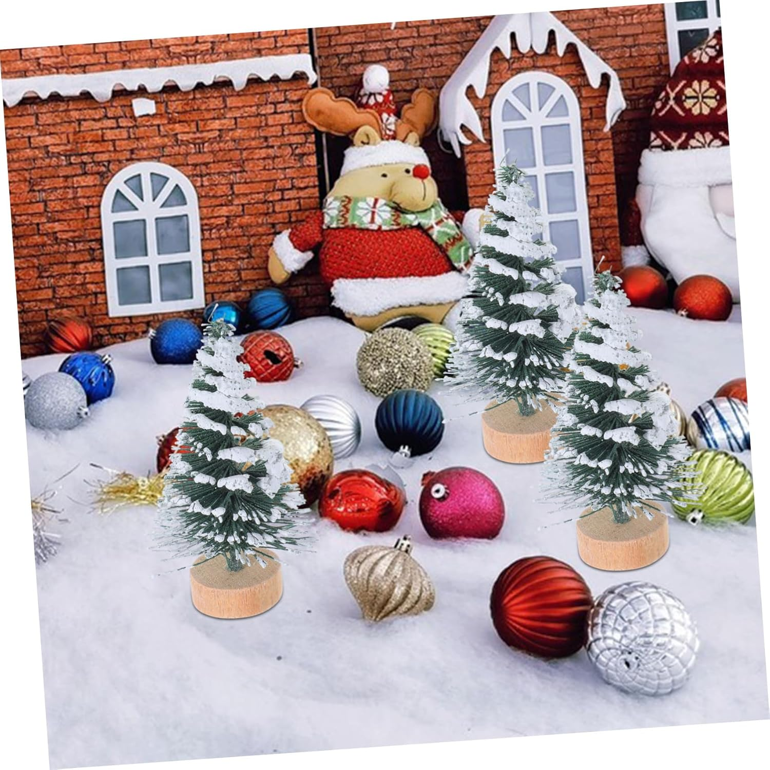 Mini Snow Covered Christmas Tree Ornaments 5Cm Flocked Pine Desktop Xmas Party Decoration 10-Pcs Set for Home and Office Table Display