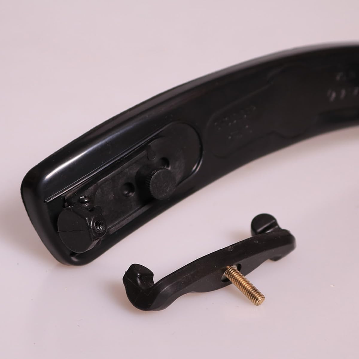 AIMALL Ergonomic Violin Shoulder Rest for 4/4 and 3/4 Sizes, Comfort Fit with Curved Design, Adjustable Soft Pad for Violin and Viola, Essential Accessory for Players image number 6