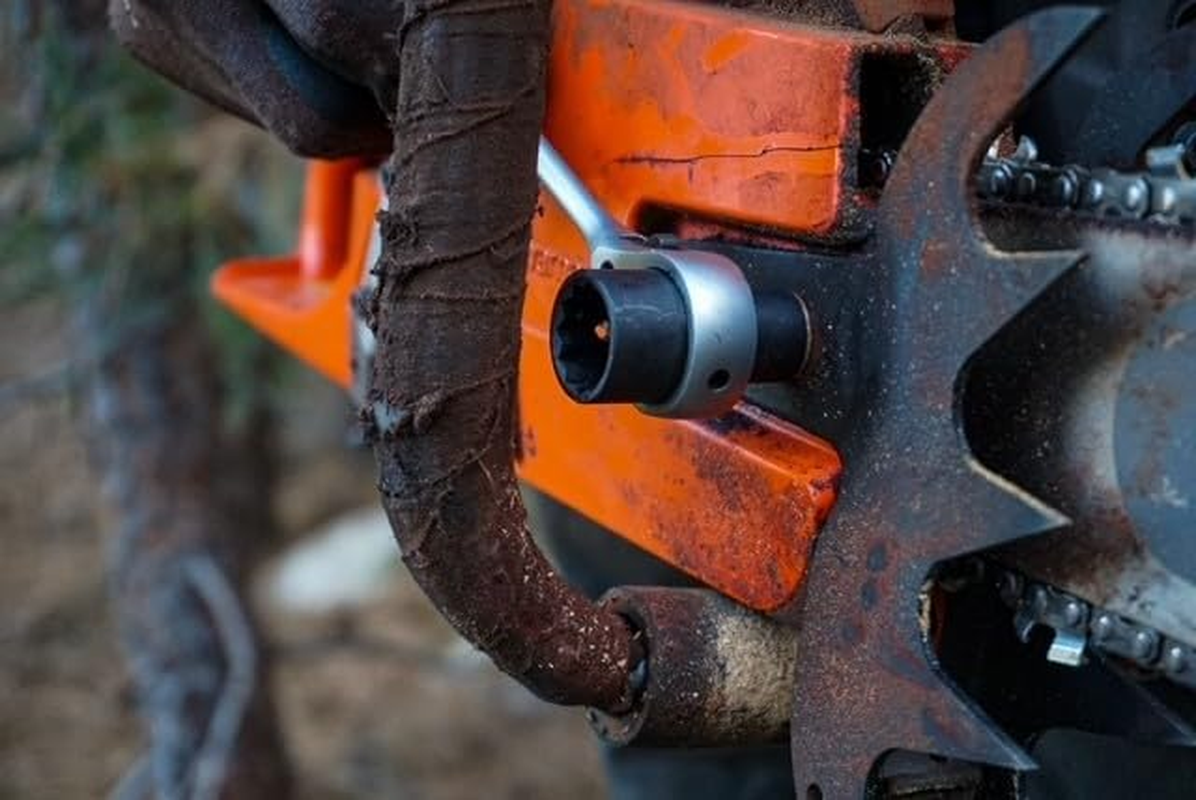 Ratchetscrench-The Original Ratcheting Chainsaw-Maintenance T-Bar Wrench (13Mm/19Mm Scrench)