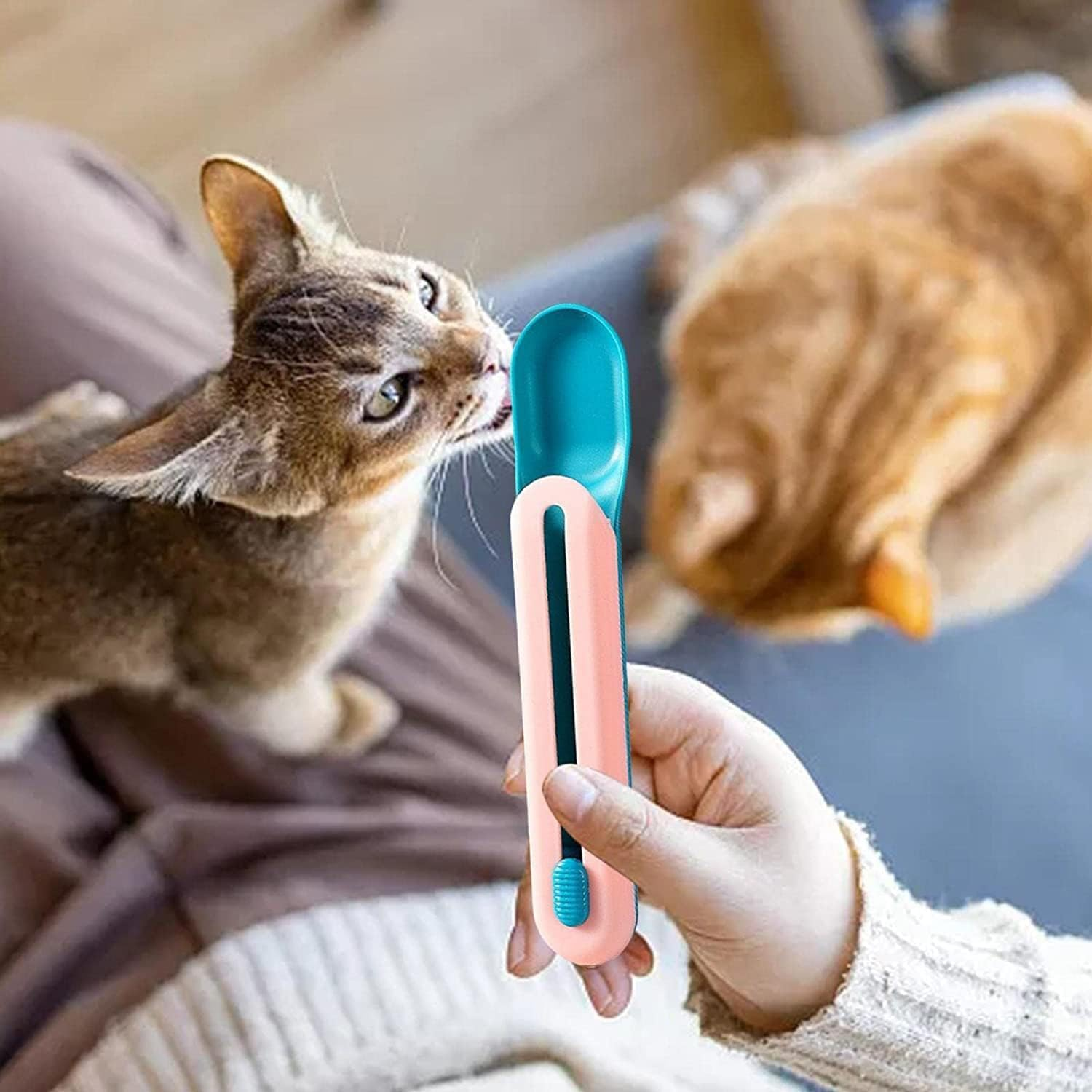 Cat Treats Dispense Spoon, Cat Strip Squeeze Spoon, Delectables Lickable Cat Treats Spoon, Easy to Use Cat Feeder Cat Food Spoon, Cat Food Storage Pet Food Spoon (Pink) image number 6