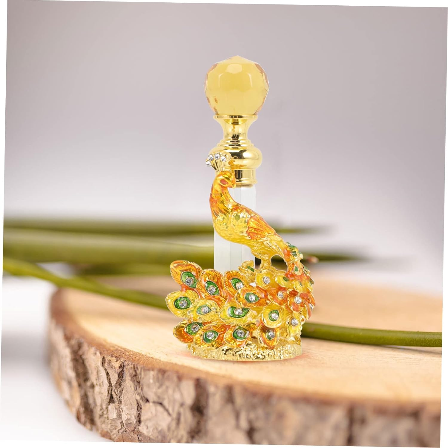 Retro Perfume Bottles Empty Vintage Perfume Bottles Essential Oil Container - Golden image number 3