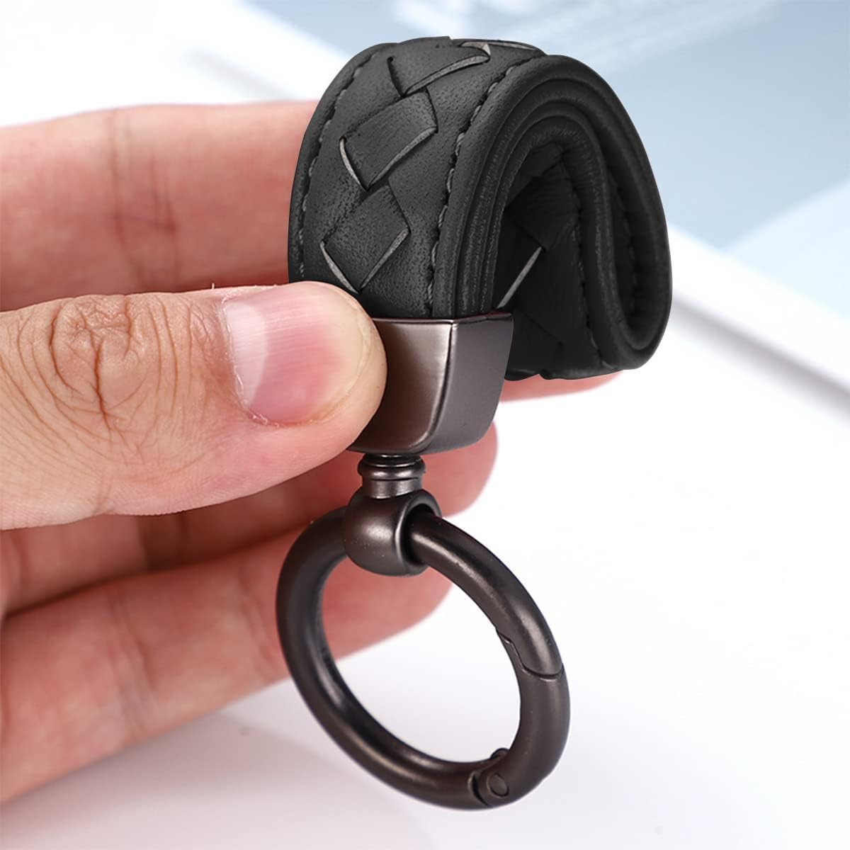Genuine Leather Car Keychain, Sheepskin Key Fob Holder Keys Organizer with 360 Degree Rotatable Anti-Lost D-Ring - Pink image number 5