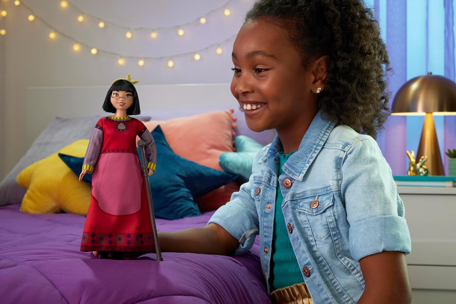 Mattel Disney'S Wish Dahlia of Rosas Posable Fashion Doll, Including Removable Clothes and Accessories image number 4