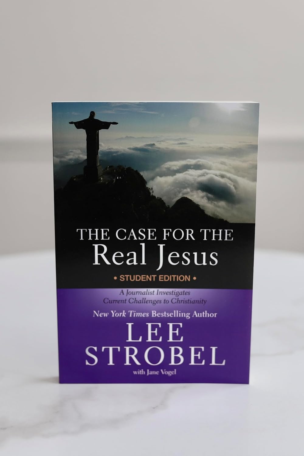 The Case for the Real Jesus Student Edition: a Journalist Investigates Current Challenges to Christianity image number 5