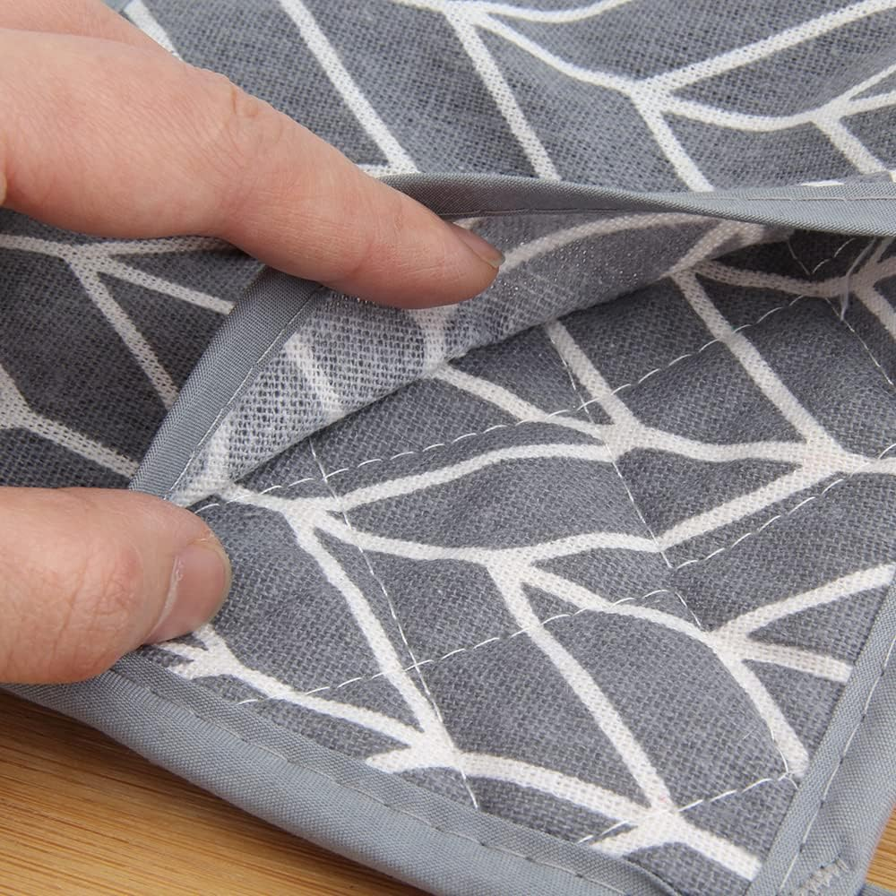 4 Pieces Extra Large Cotton Pot Holders and Oven Gloves Set, Heat Resistant Square Handles, Ideal for Cooking, Baking and Kitchen Use image number 5