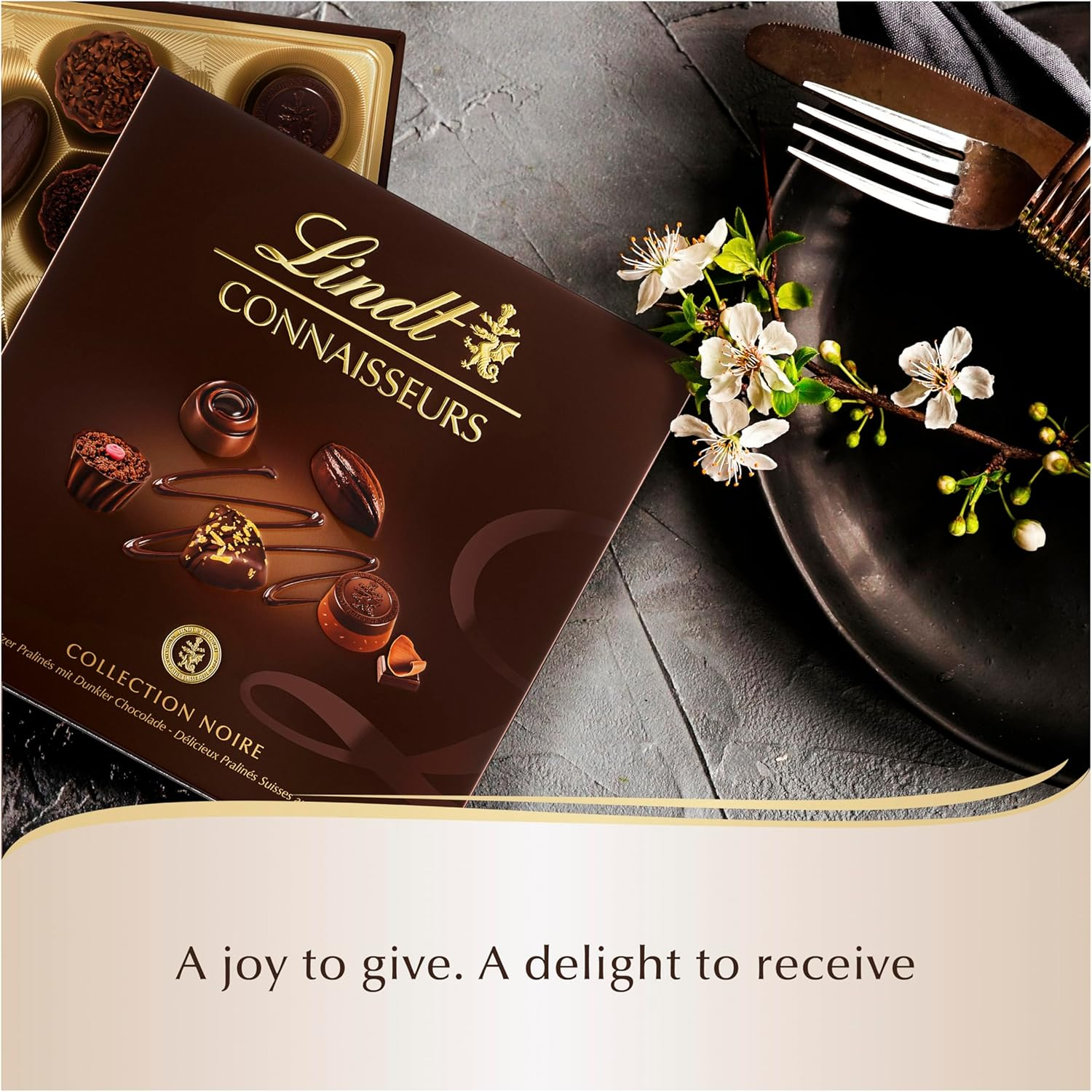 Lindt CONNAISSEURS Dark 140G image number 3
