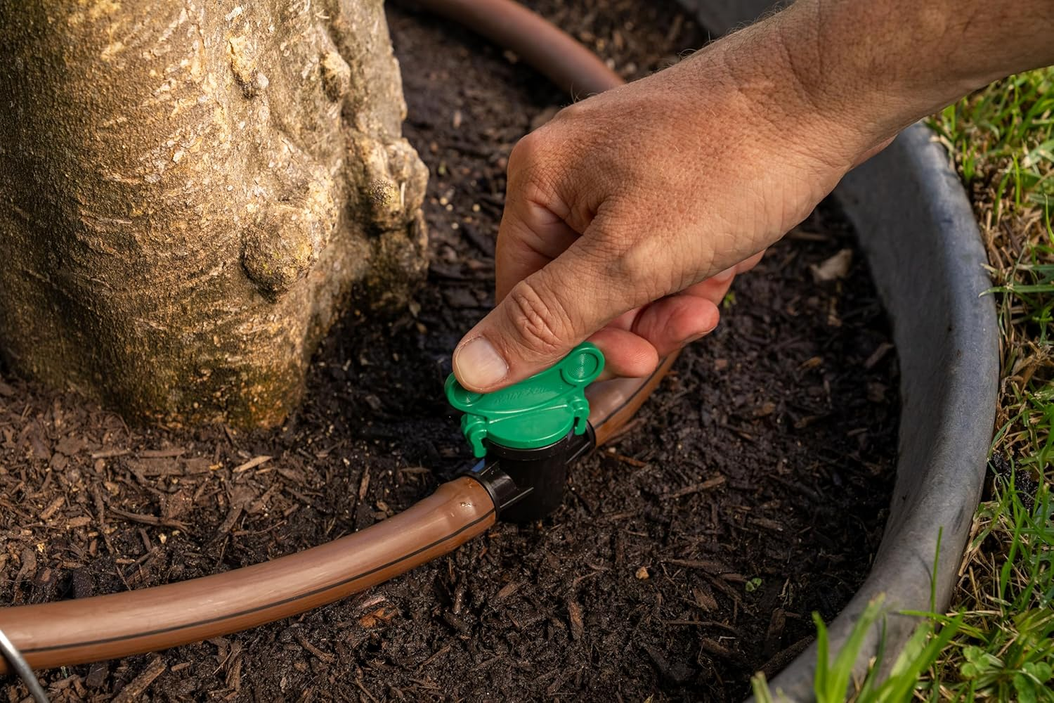 Rain Bird BVAL50-1S Drip Irrigation 1/2" Barbed Valve, Male X Male image number 6