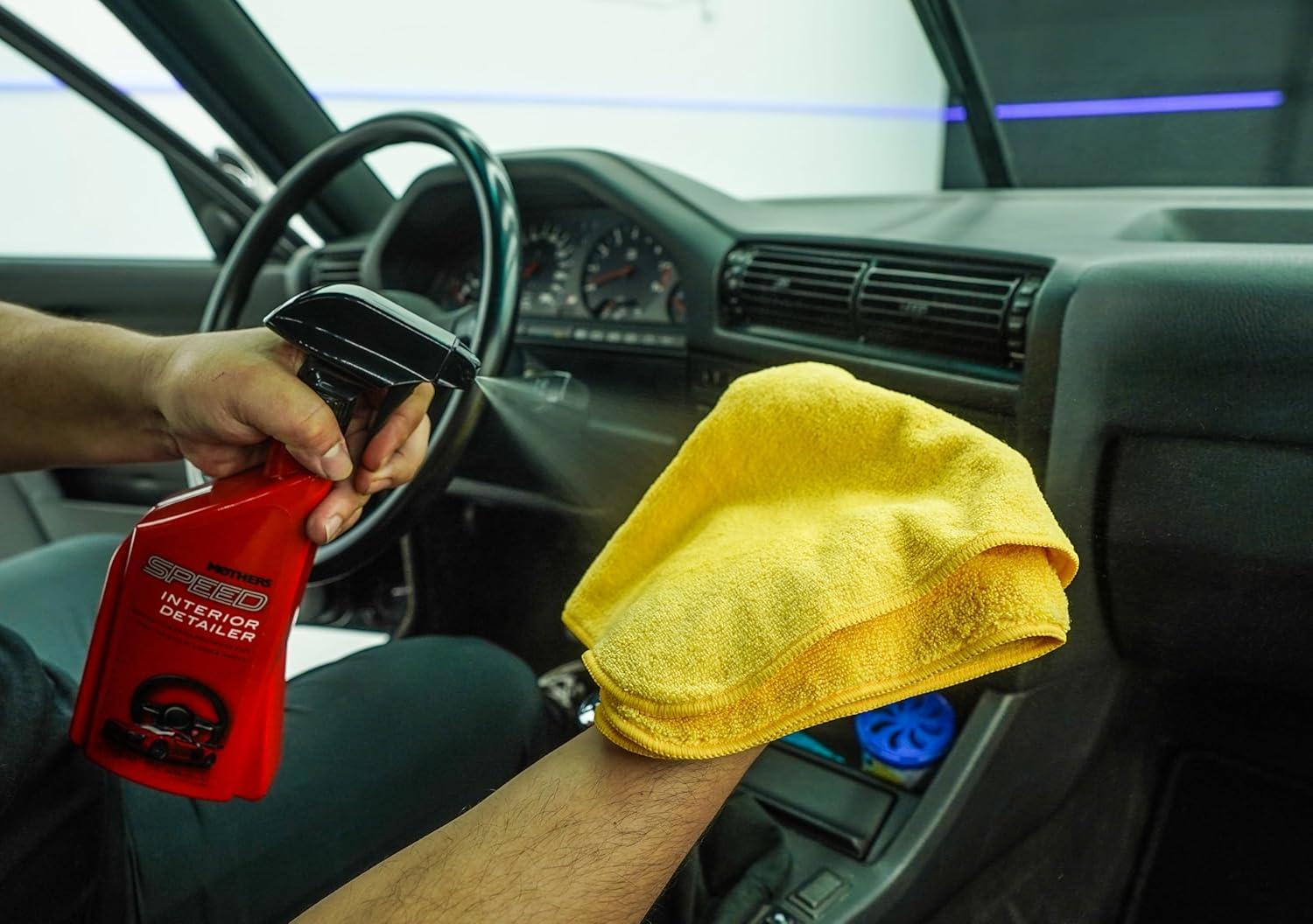 Mothers Speed Interior Detailer - 710Ml image number 2