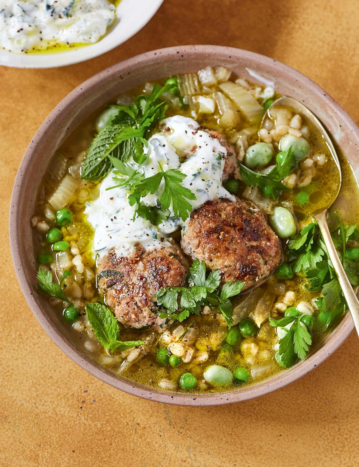 How to Eat 30 Plants a Week: 100 Recipes to Boost Your Health and Energy - the NO.1 SUNDAY TIMES BESTSELLER image number 5