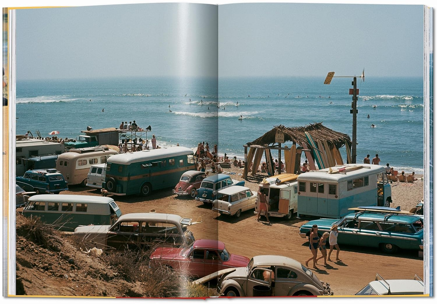 Leroy Grannis. Surf Photography of the 1960S and 1970S image number 5