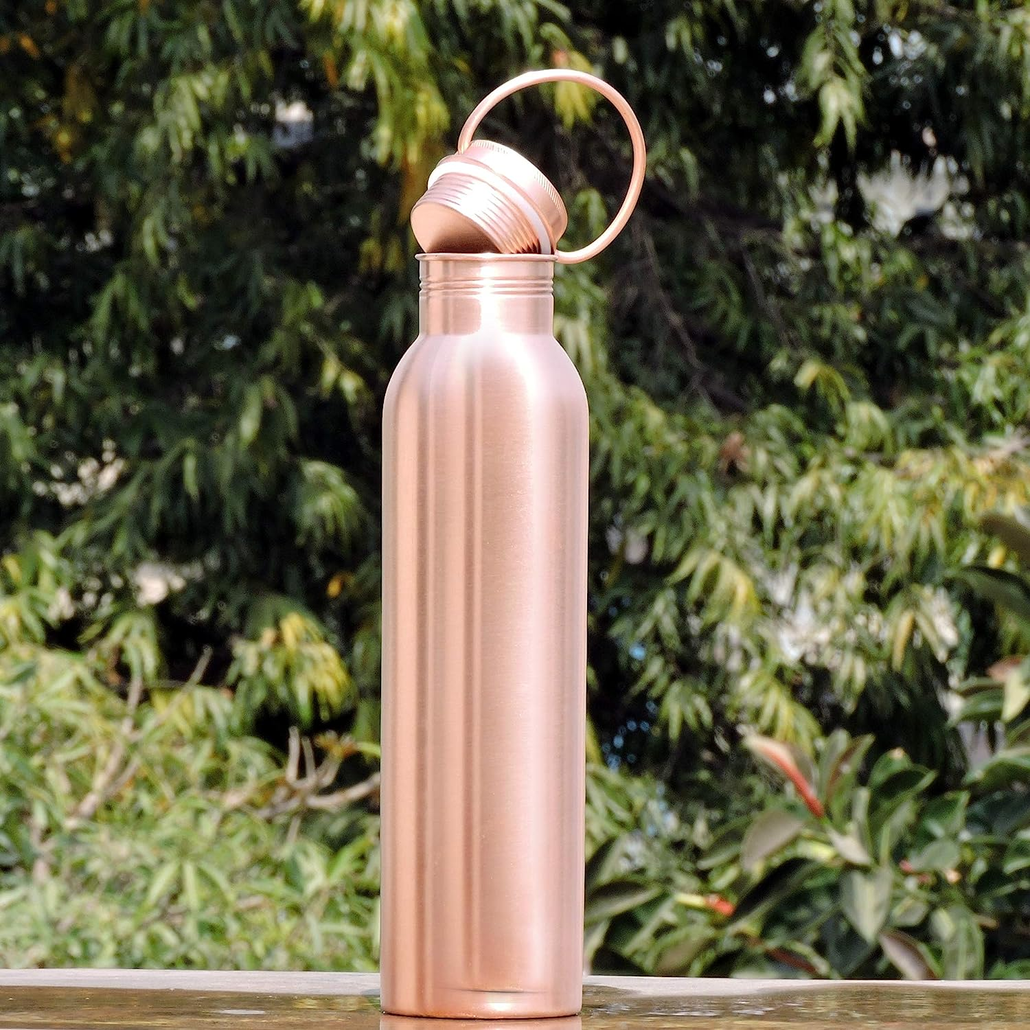 Healthgoodsau - Pure Copper (99.74%) Copper Water Bottle Matte Finish with Handle 600 Ml (20.28 Fluid Ounce) | Seamless Leak-Proof Matte Finish Bottle with Handle image number 5