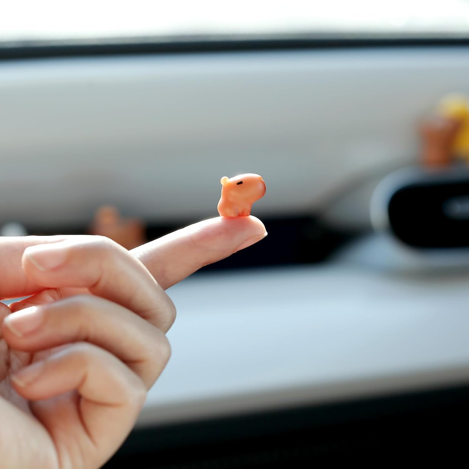 YGMONER 9 Pcs Mini Capybara Car Dashboard Figurine Decoration Cute Car Interior Ornaments, CDD439 image number 5