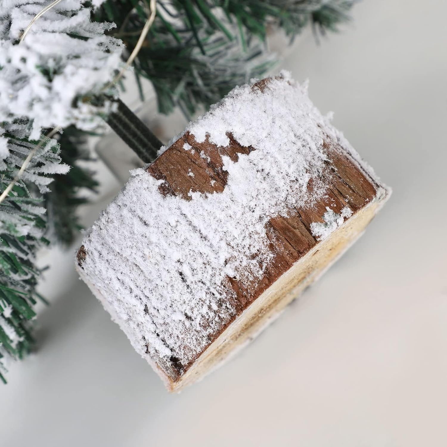 Xinyee 1 Prelit Tabletop Christmas Tree Snow Flocked Christmas Tree with Led Lights Wood Base Mini Xmas Pine Tree for Table Desk Home Christmas Decor