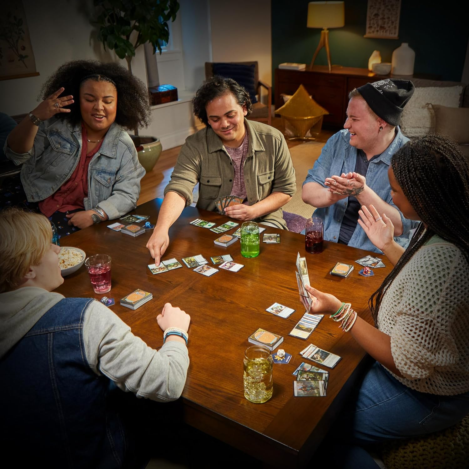 Magic the Gathering the Lost Caverns of Ixalan Draft Boosters (36 Boosters per Display) image number 5