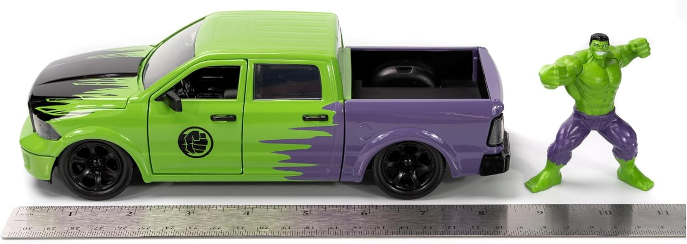 Jada Toys Marvel Avengers - 2014 Dodge Ram 1500 Pickup 1:32 Scale Diecast Model Cars with Hulk Set, Green/Purple image number 6