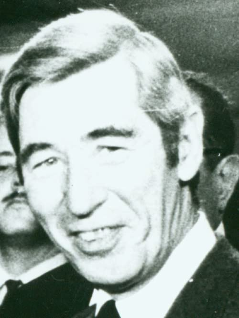 Explorers on the Moon: the Official Classic Children&rsquo;S Illustrated Mystery Adventure Series image number 3