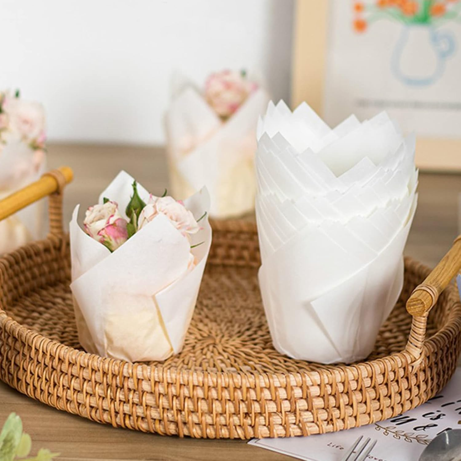 300Pcs Tulip Cupcake Liners, XIACIBDUS Muffin Baking Cupcake Cups, Rustic Cupcake Wrapper, 3 Colors Grease Proof Baking Cup Holders for Party Wedding Birthday Christmas image number 6