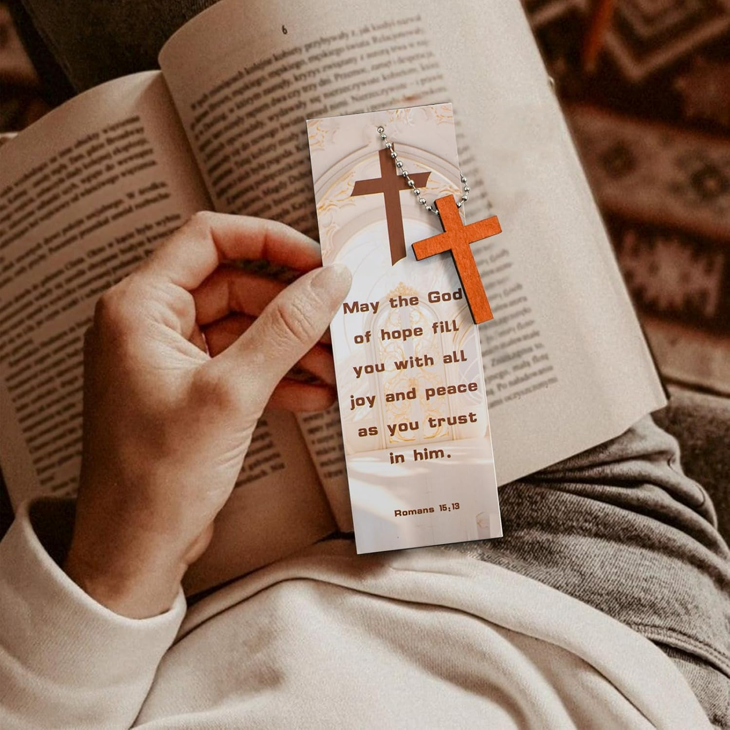 VANRA Bible Tabs for Men Women Study Bible, 96 PCS Black Laminated Bible Tabs Gold Lettering Large Print Bible Journaling Supplies for Old and New Testament image number 4