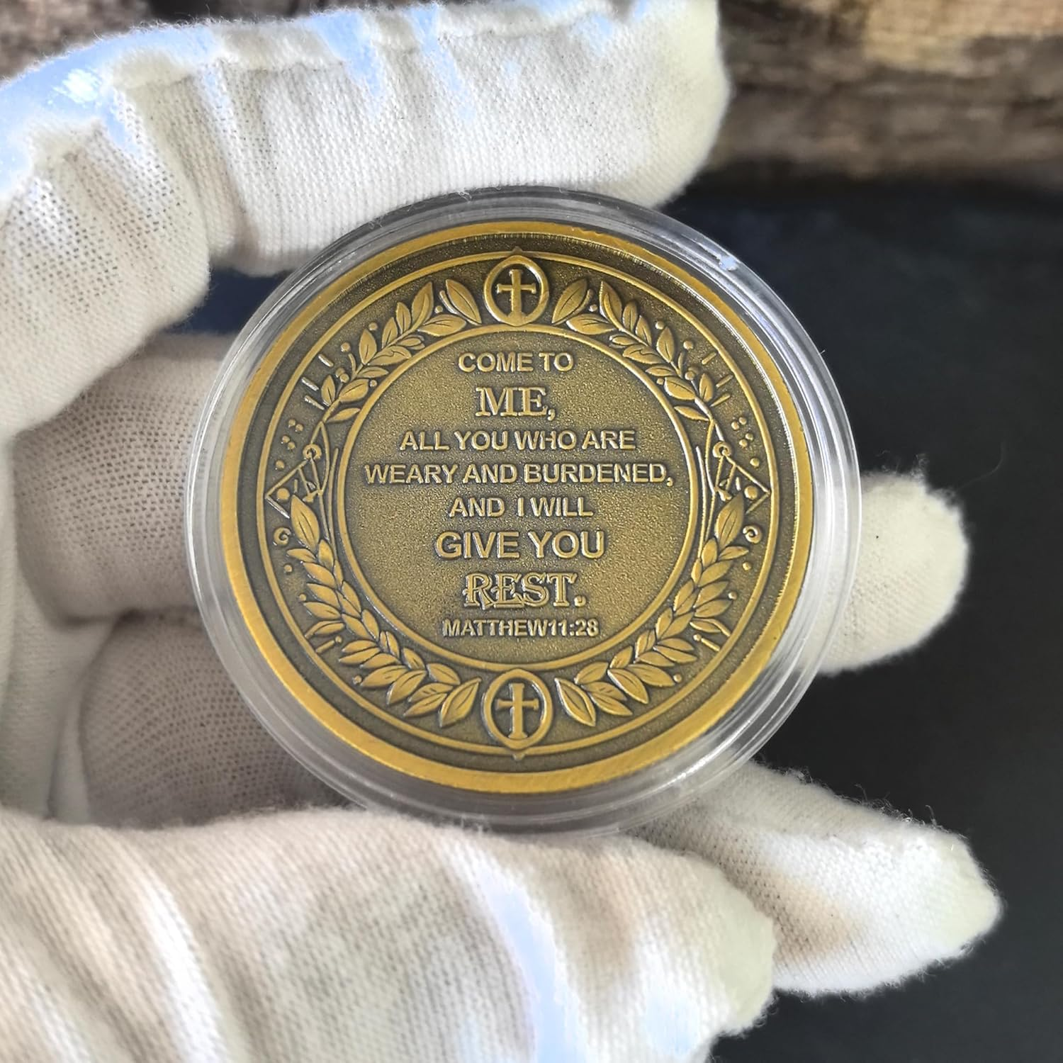 Footprints in the Sand Christian Challenge Coin - Inspirational Scripture Medallion with Dual-Sided Design image number 3