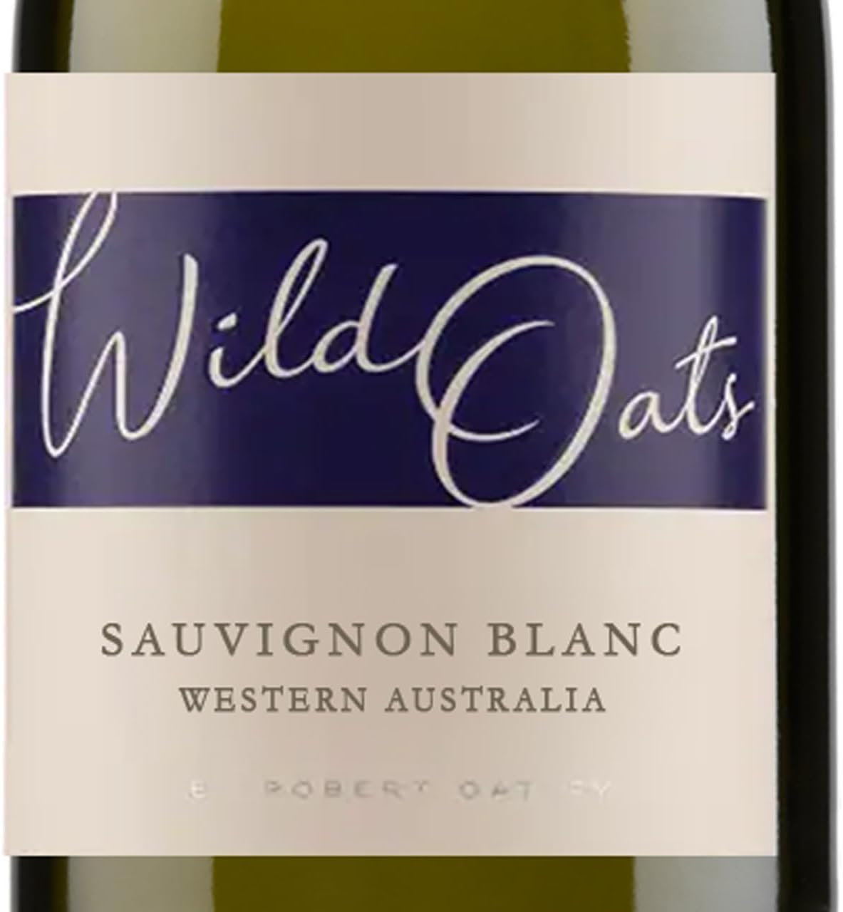 A Little Luxury Wild Oats Piccolo Wine Gift Hamper: Shiraz & Cabernet Merlot or Sauvignon Blanc & Chardonnay, Byron Bay Lemon Macadamia Cookies & Brookfarm Oven Roasted Premium Nuts Entertainer Mix (187Ml, Sauvignon Blanc & Chardonnay) image number 6