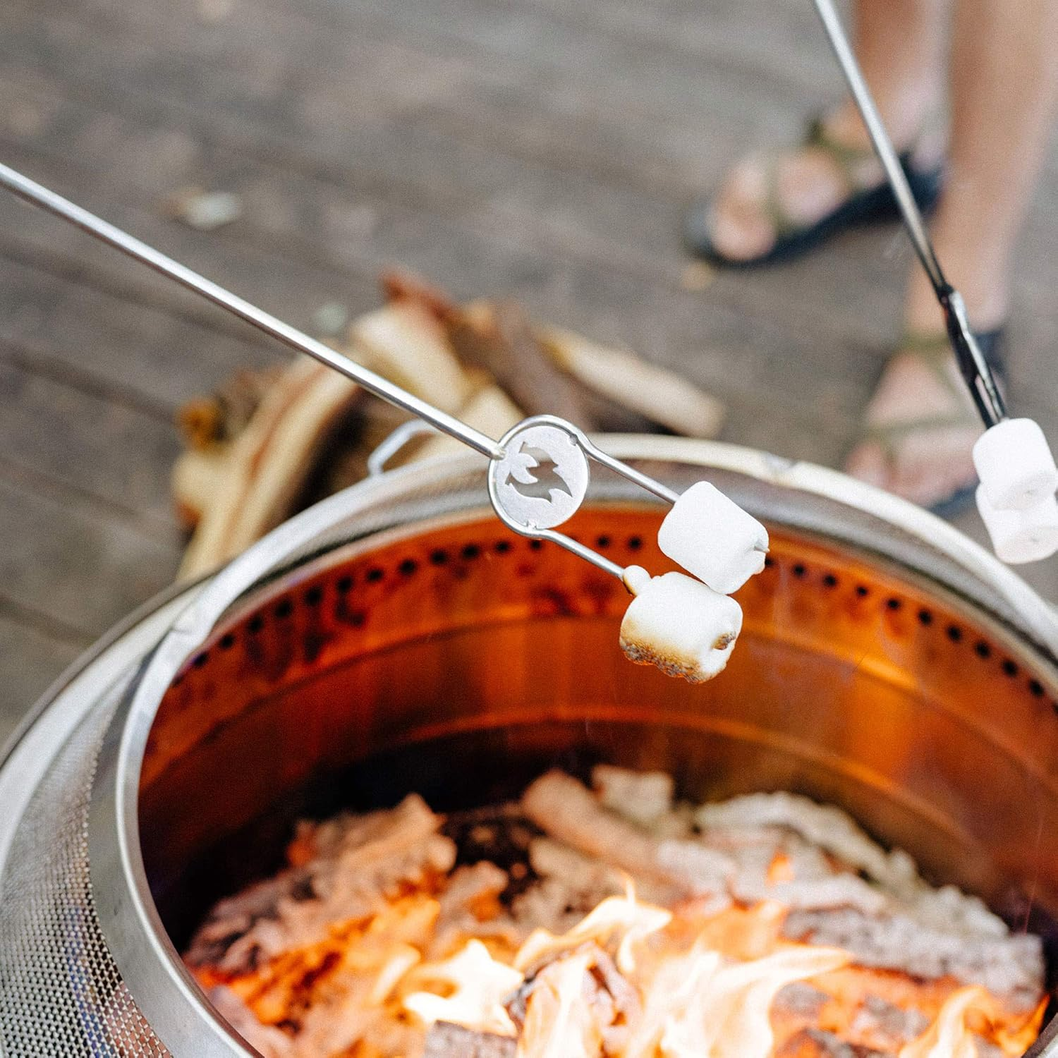 Solo Stove Yukon Shield Stainless Steel Fire Pit Spark Protector Screen Mesh Protective Spark Screen for Backyard and Outdoor Fire Pits Stops Hot Embers image number 6