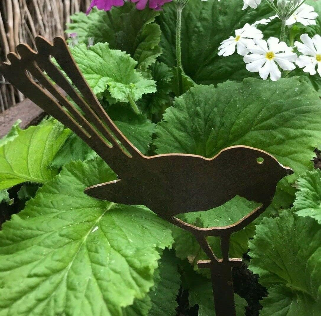 Wagtail Pot Decoration - Australian Made Rusted Metal Garden Art image number 5