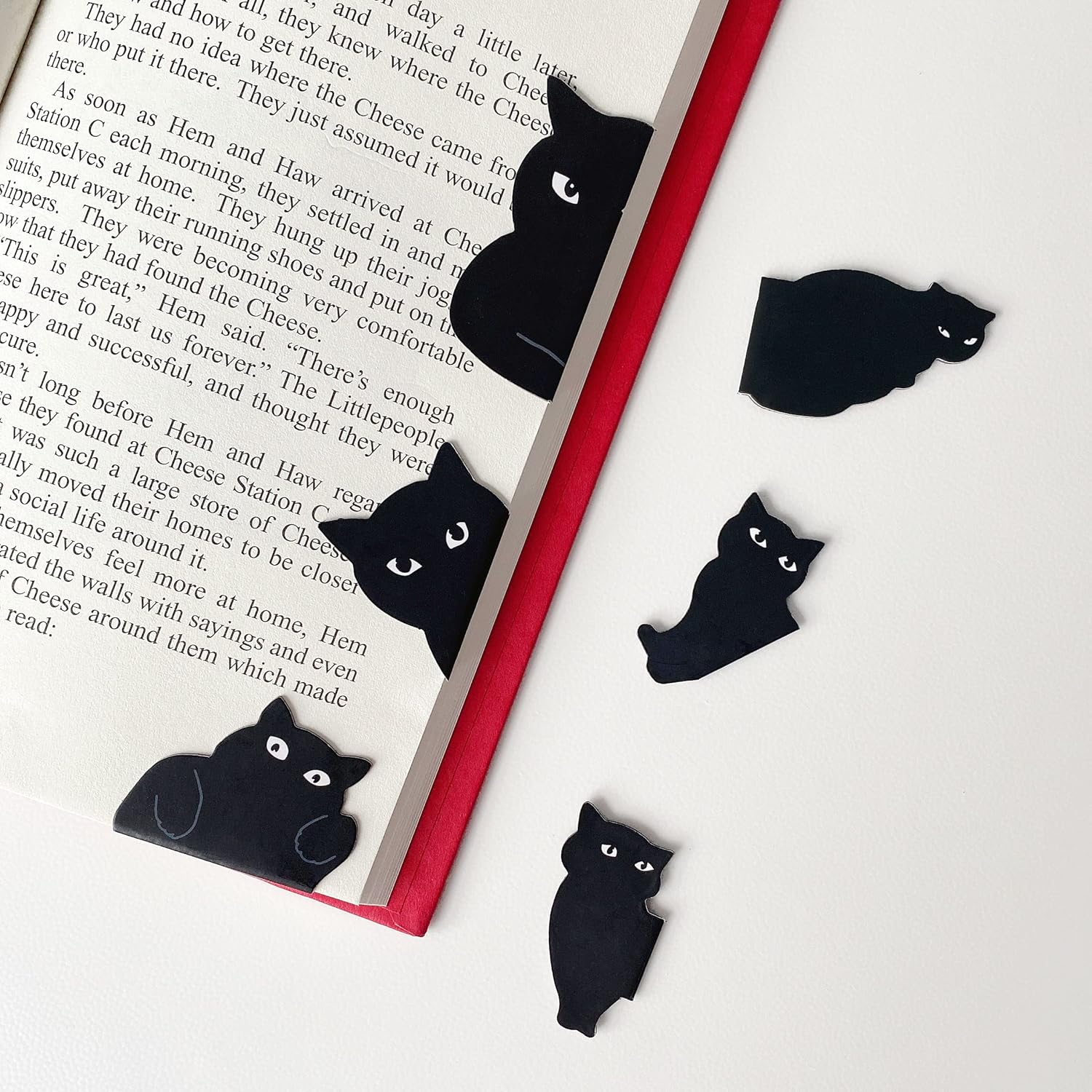 Magnetic Bookmarks - 6 Pieces Assorted Cute Book Markers Clip Set for Teachers Students Book Lovers Reading, for School Office Home Supplies, Kawaii Cat Magnet Page Markers image number 3