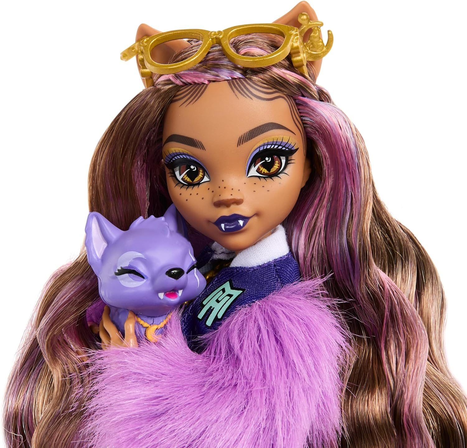 Monster High Clawdeen Wolf Doll with Pet Dog Crescent and Accessories like Backpack, Planner, Snacks and More image number 3