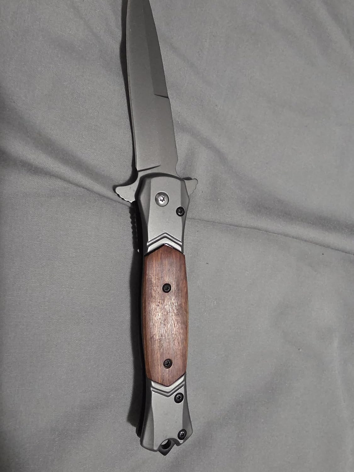 Folding Pocket Knife &ndash; Lightweight Camping, Hunting & Fishing Companion, Sharp Stainless Steel Blade, Ergonomic Handle, Compact EDC Outdoor Tool