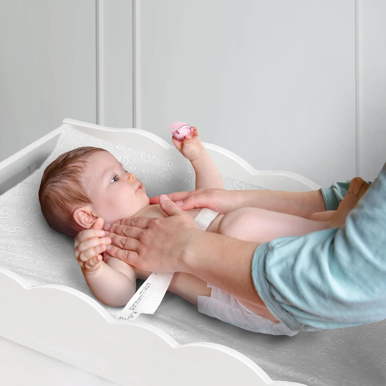 Fond + Found Changing Pad with Ultra Soft Plush Cover, Waterproof Contour Diaper Change Pads Mat for Dresser Top, with Baby Changing Pad Cover Waterproof Hypoallergenic Washable image number 5