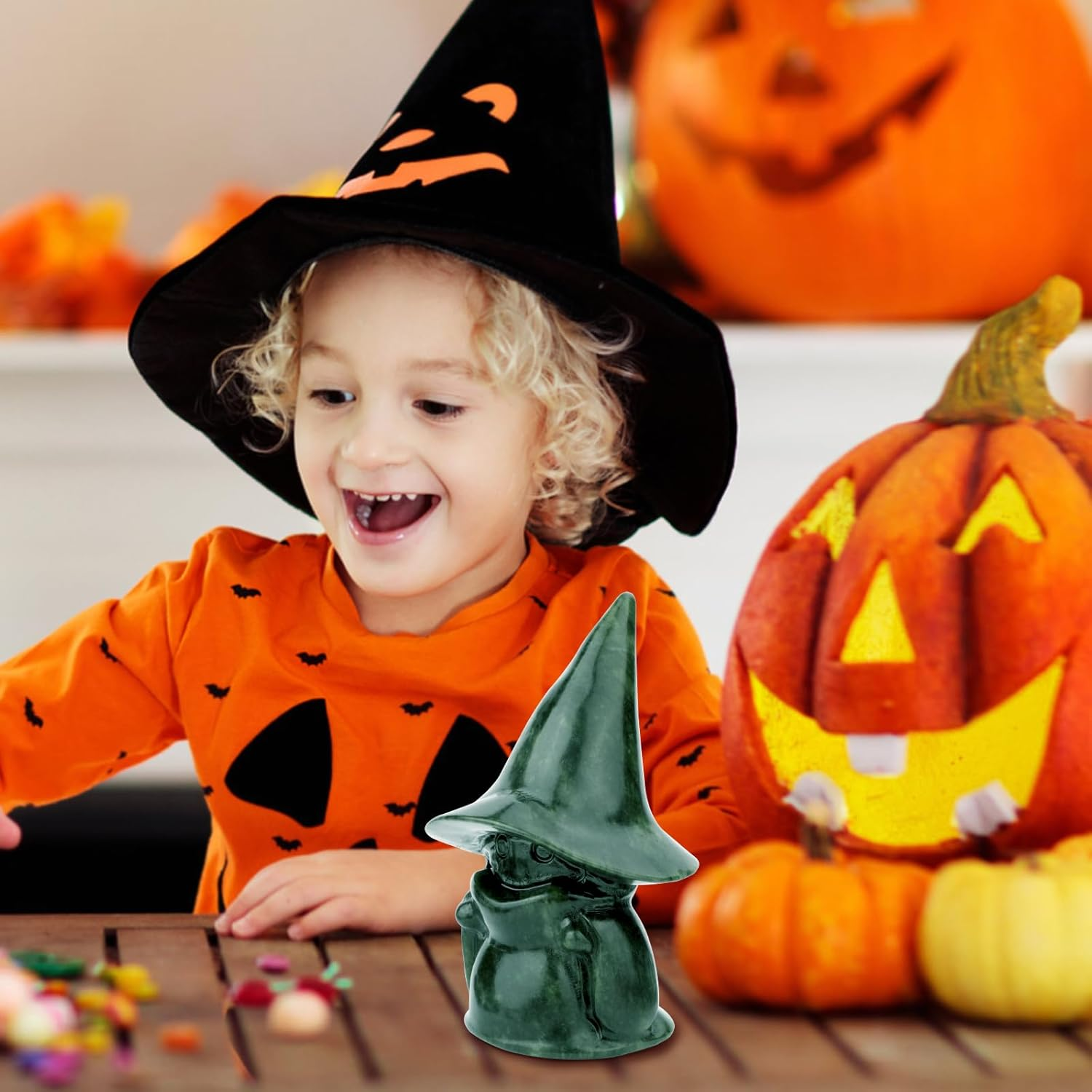 Gemshan Witch Statue for Halloween Decorations,Jade Statue with Wizard Hat Cloak Sculpture Spooky Halloween Decor for Home Table Tray Shelf