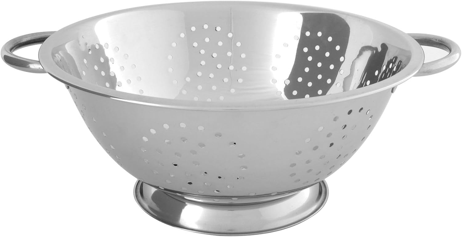 Chef Inox Stainless Steel Colander with 4 Mm Holes Wire Handle, 5.0 Litre Capacity, 285 Mm X 102 Mm Size