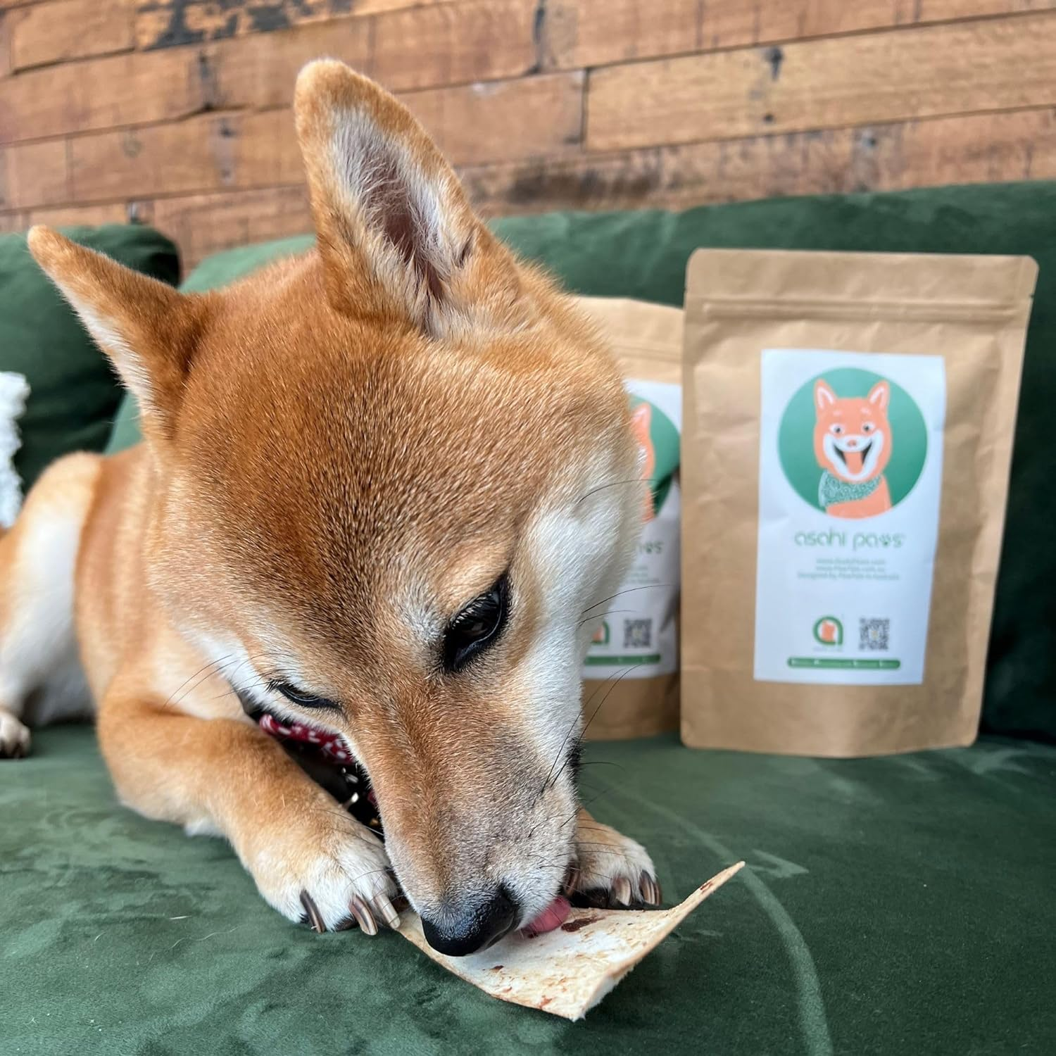 Rawhide Chips with Kangaroo, Dog Dental Care Treats & Training Treats for All Breeds and All Life Stages (150G Pack of 1, Chews) image number 2